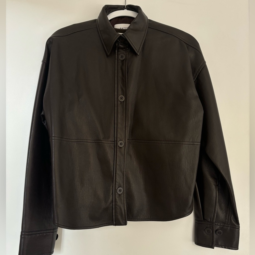 Aritzia Pelli Hip Shirt Jacket